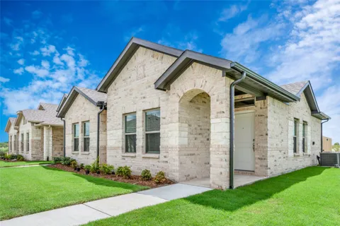 6415 Fm 1570 W #701A