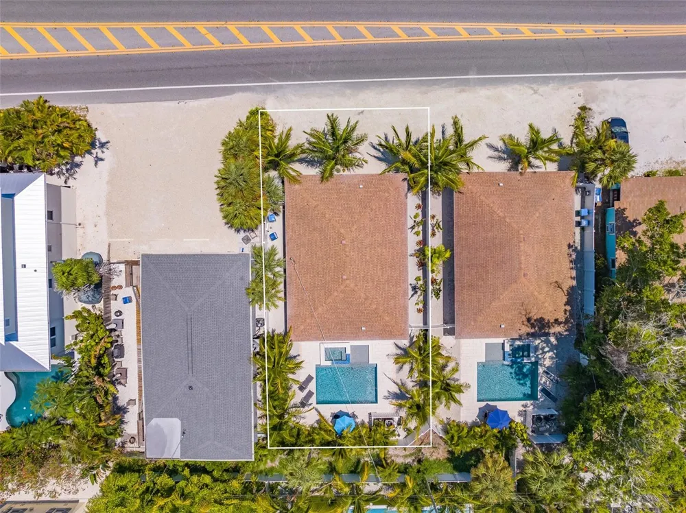 3016 GULF DRIVE Holmes Beach, FL 34217