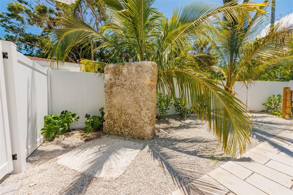 3016 GULF DRIVE Holmes Beach, FL 34217