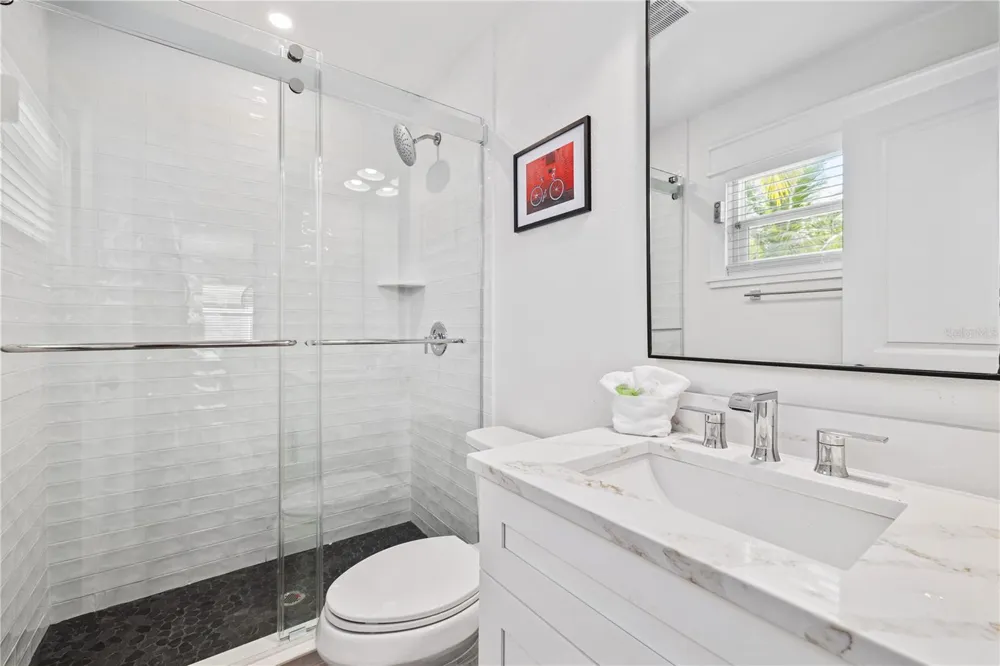 3016 GULF DRIVE Holmes Beach, FL 34217