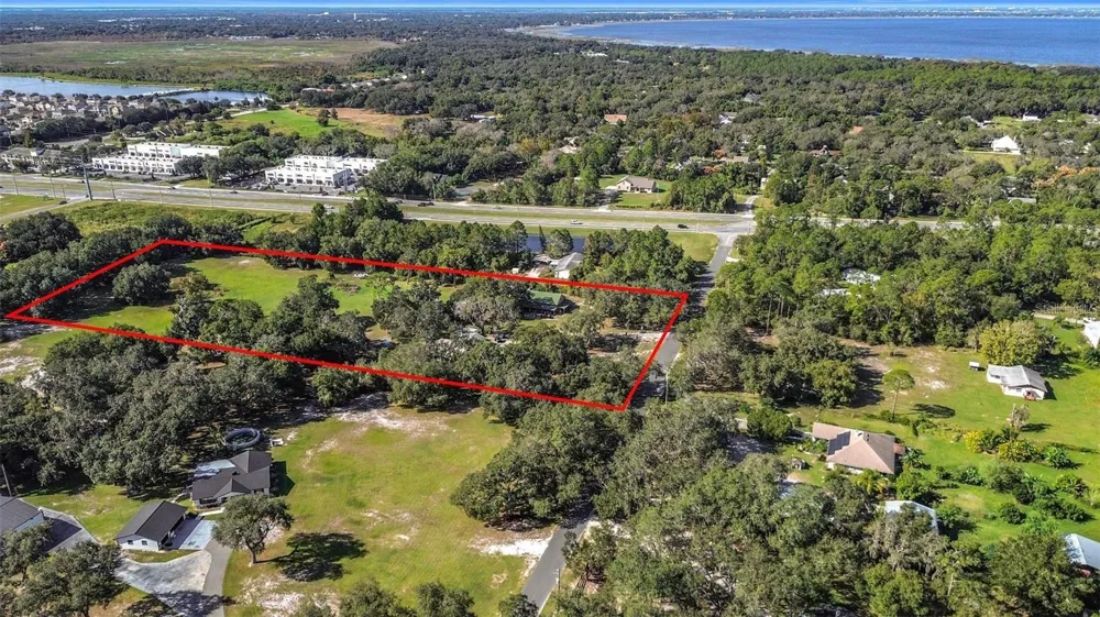 4980 DISSTON DRIVE St Cloud, FL 34771