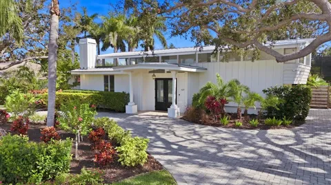425 PARTRIDGE CIRCLE