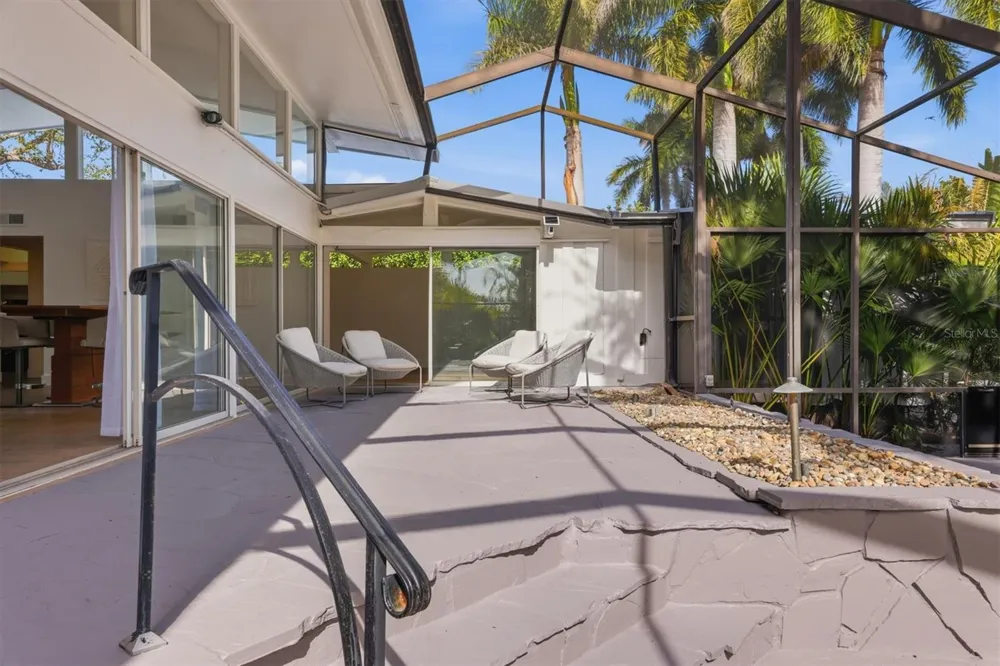 425 PARTRIDGE CIRCLE Sarasota, FL 34236