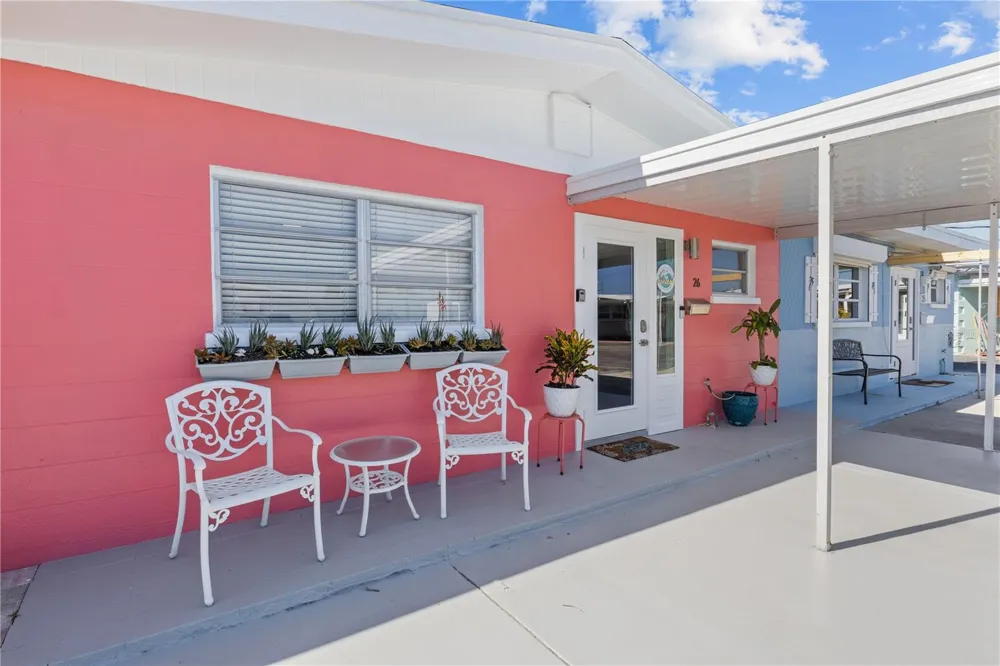 26 SEASIDE COURT Holmes Beach, FL 34217