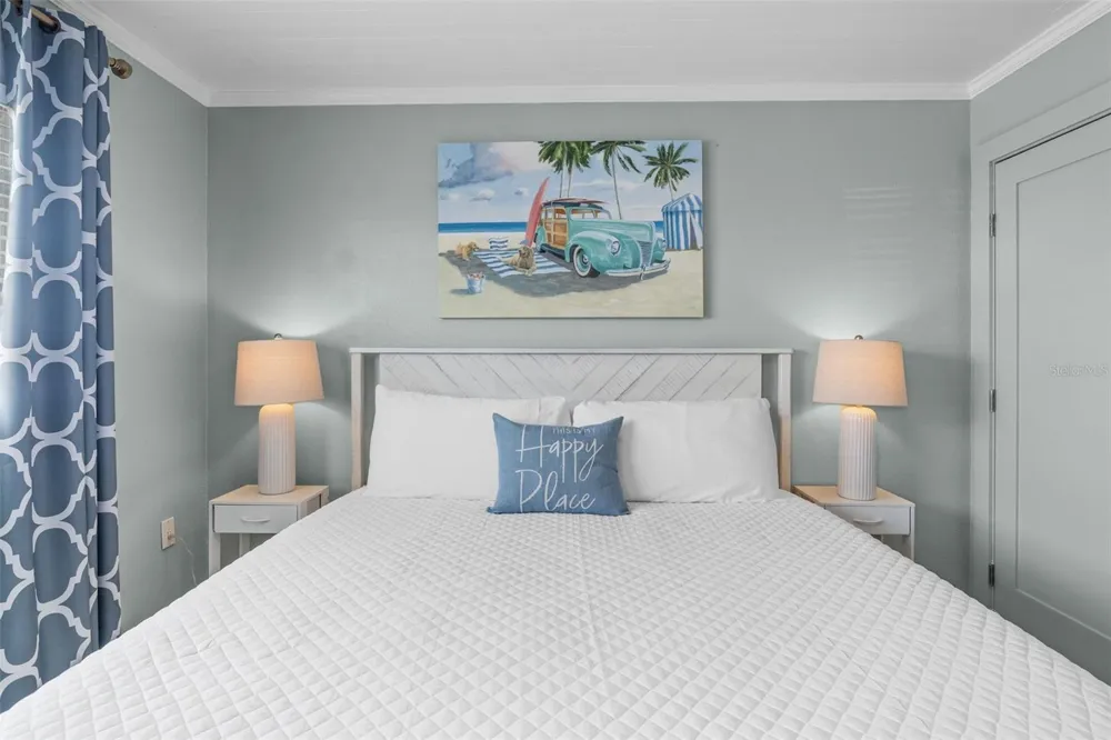 26 SEASIDE COURT Holmes Beach, FL 34217