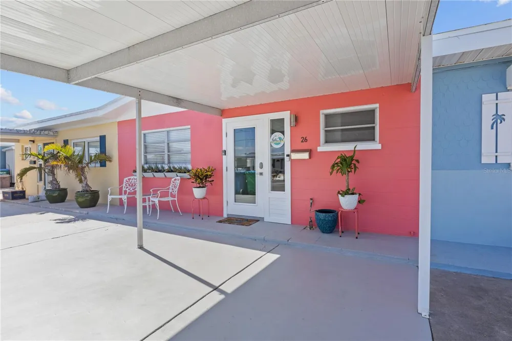26 SEASIDE COURT Holmes Beach, FL 34217