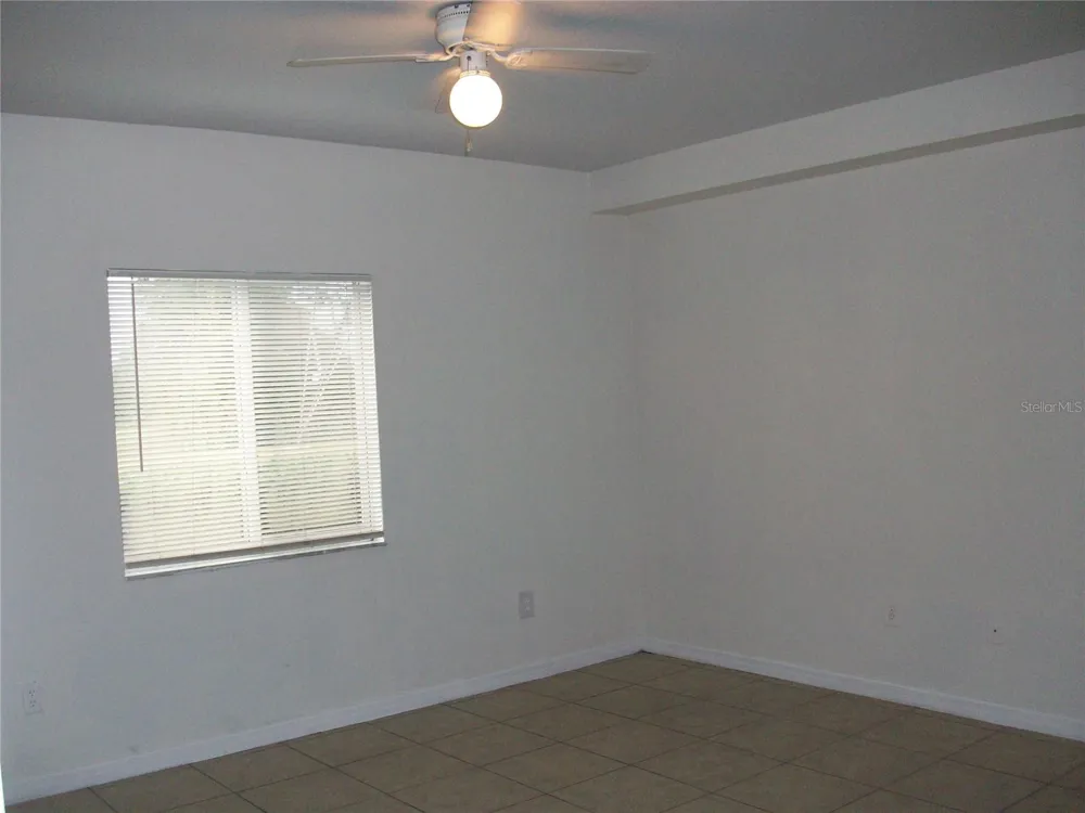 495 LAS CORTES LANE #105 Orlando, FL 32824
