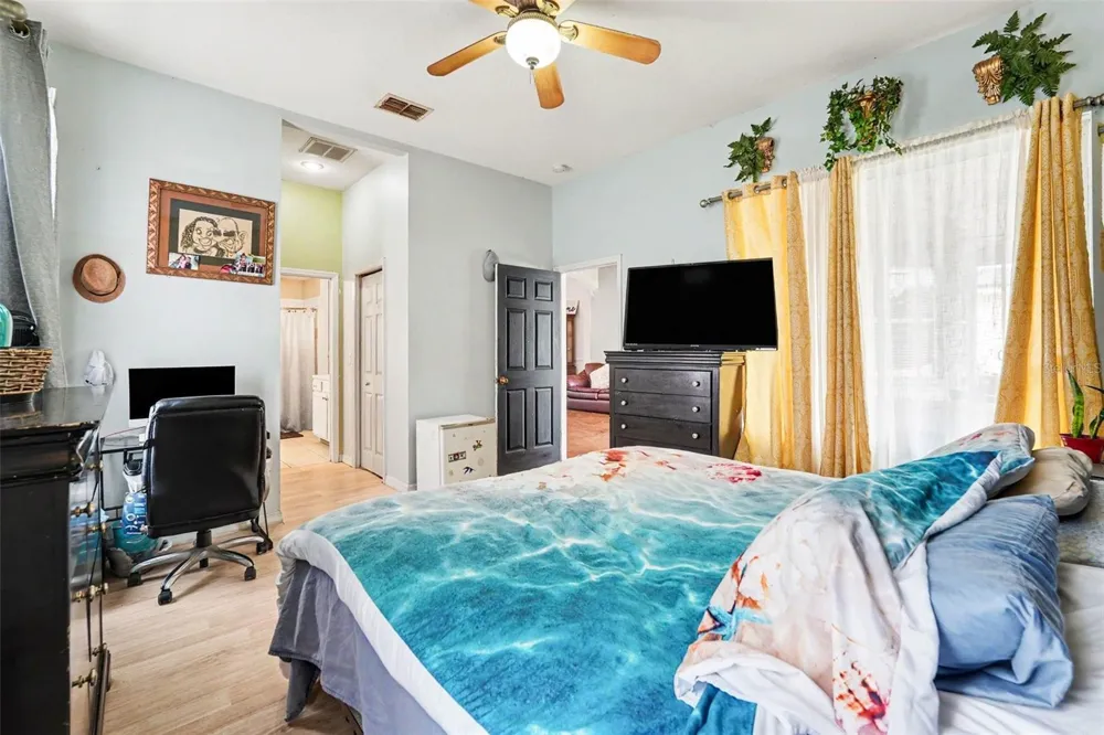 37110 HIGHLAND BLUFF CIRCLE Dade City, FL 33523