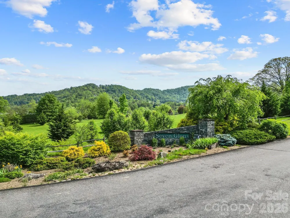 138 Whitfield Lane Weaverville, NC 28787