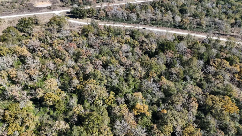 34 Cr 389 Jewett, TX 75846