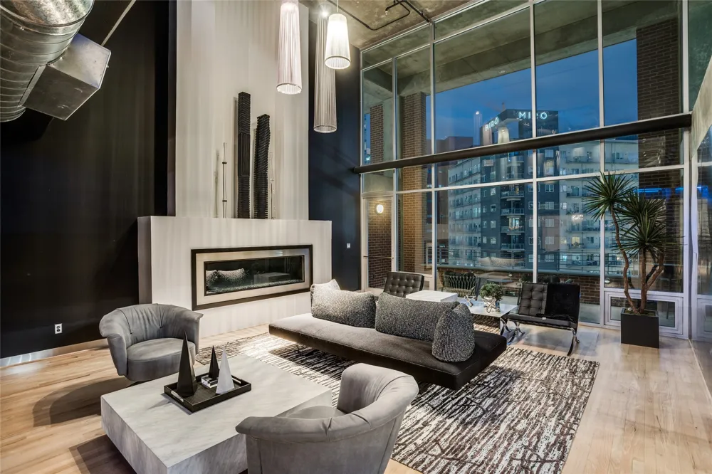 2011 Cedar Springs Road #606 Dallas, TX 75201