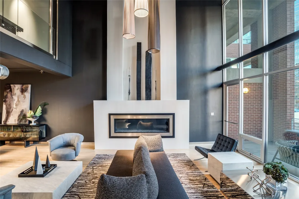 2011 Cedar Springs Road #606 Dallas, TX 75201