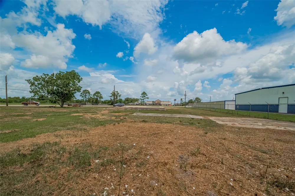 13449 Fm 1764 Road Santa Fe, TX 77510