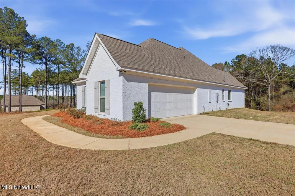 119 Ashwood Lane Mendenhall, MS 39114