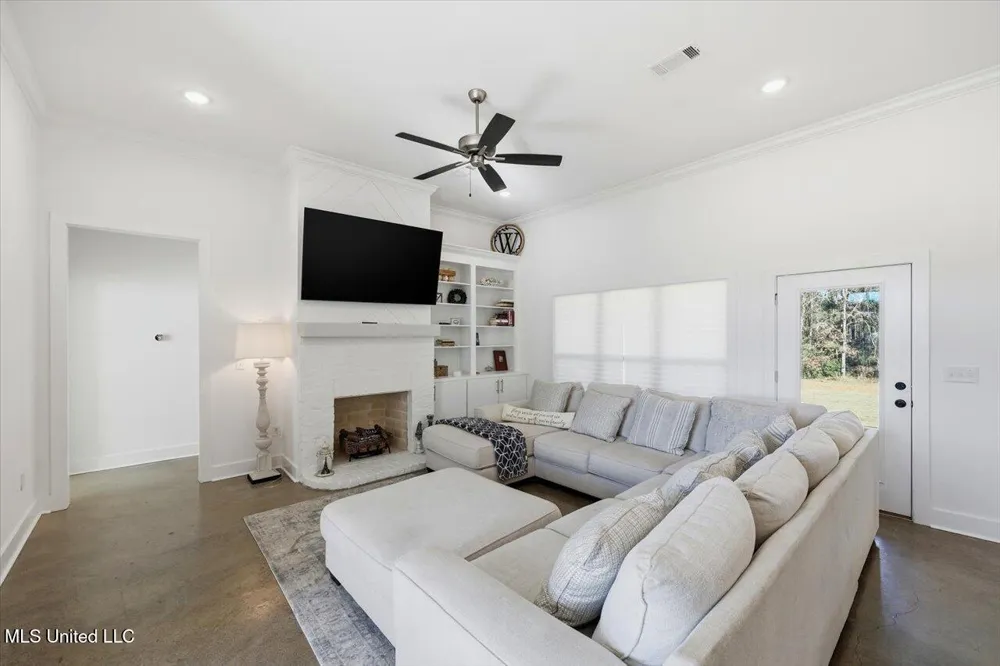 119 Ashwood Lane Mendenhall, MS 39114