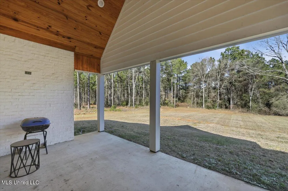 119 Ashwood Lane Mendenhall, MS 39114