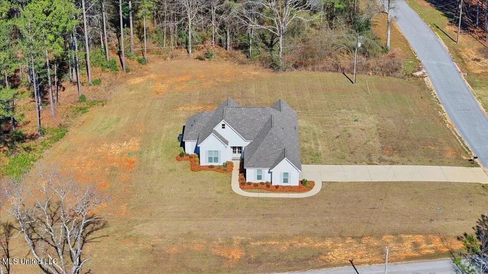 119 Ashwood Lane Mendenhall, MS 39114