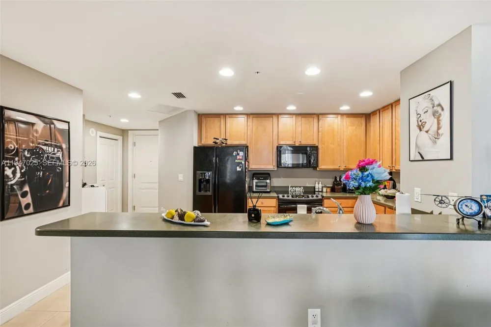 5781 CAPE HARBOUR DR #903 Cape Coral, FL 33914