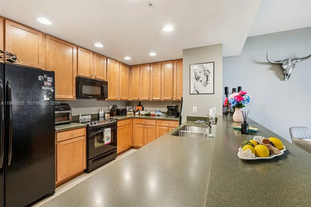 5781 CAPE HARBOUR DR #903 Cape Coral, FL 33914