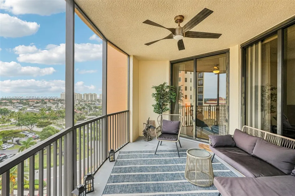 5781 CAPE HARBOUR DR #903 Cape Coral, FL 33914