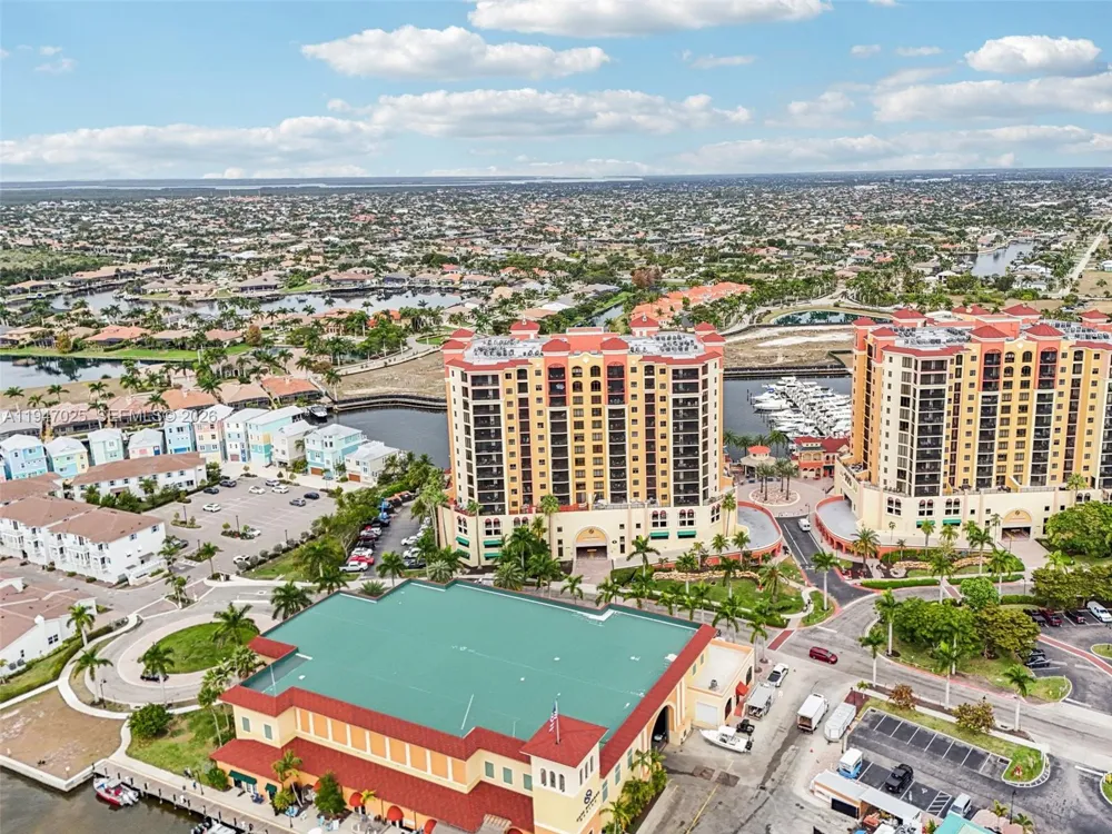 5781 CAPE HARBOUR DR #903 Cape Coral, FL 33914