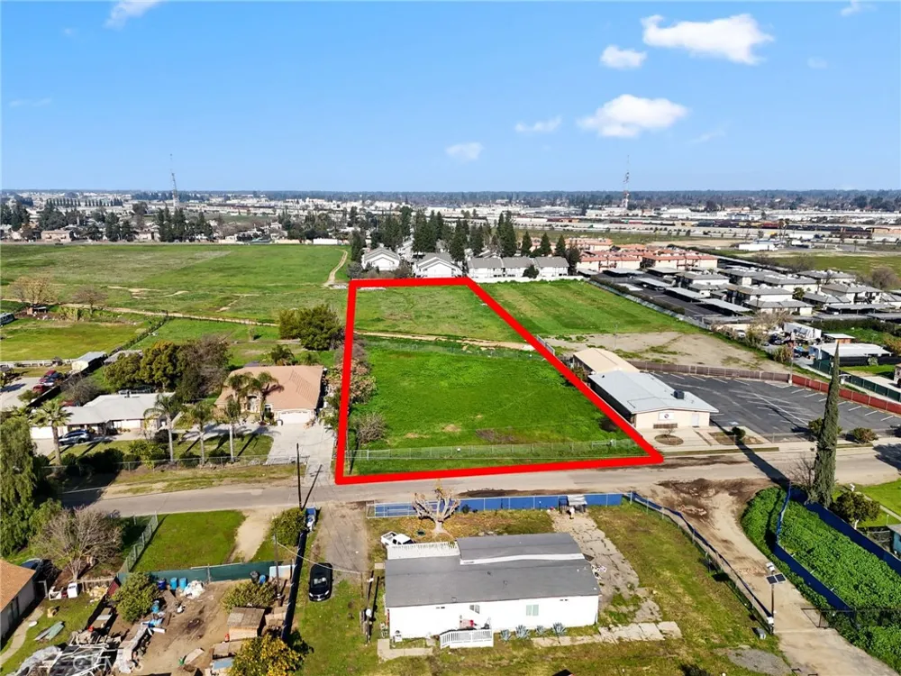 3232 Princeton Fresno, CA 93722