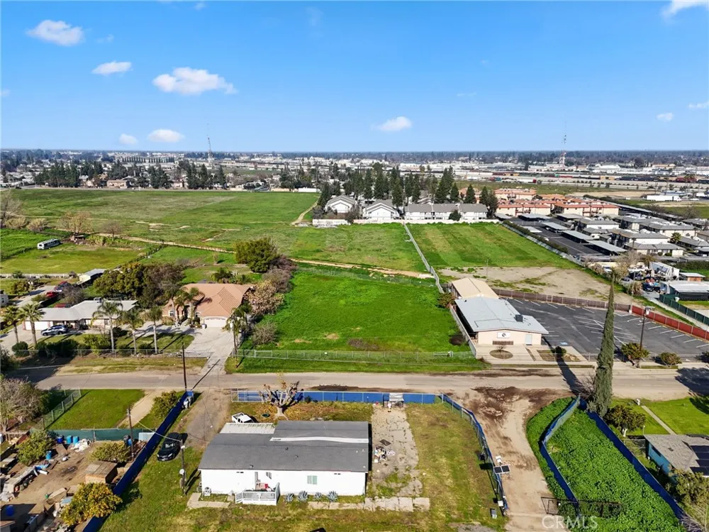 3232 Princeton Fresno, CA 93722