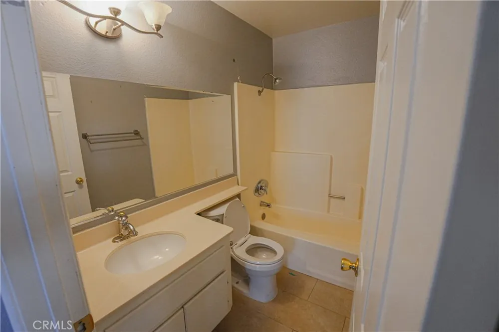 3718 Strawberry Creek Way Ontario, CA 91761
