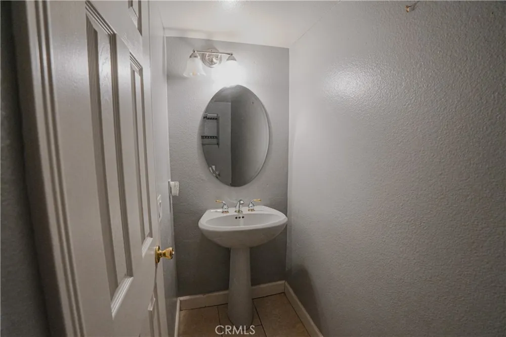 3718 Strawberry Creek Way Ontario, CA 91761