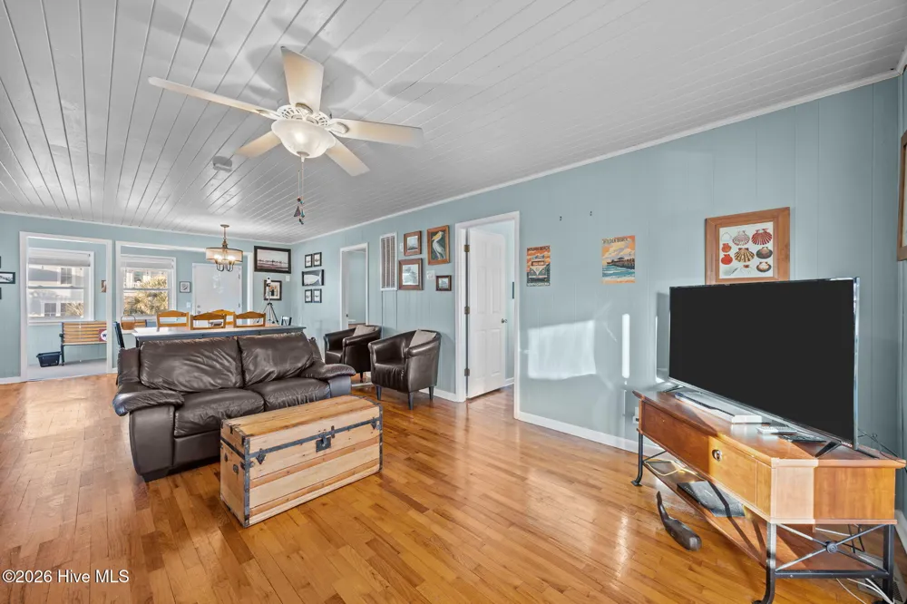 170 Ocean Boulevard W Holden Beach, NC 28462