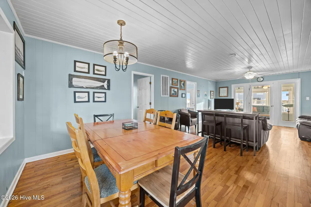 170 Ocean Boulevard W Holden Beach, NC 28462