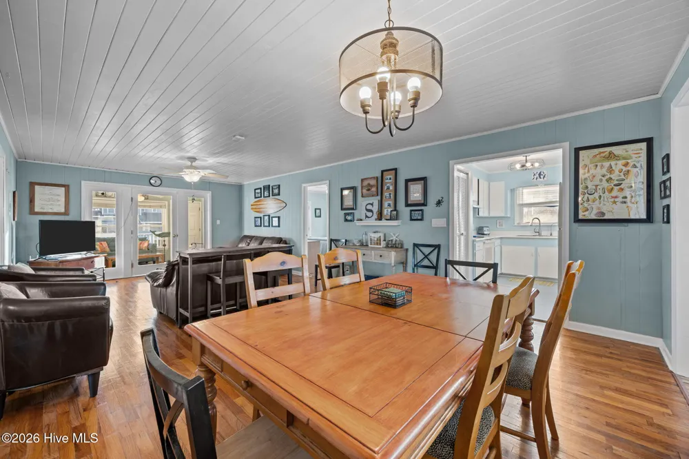170 Ocean Boulevard W Holden Beach, NC 28462