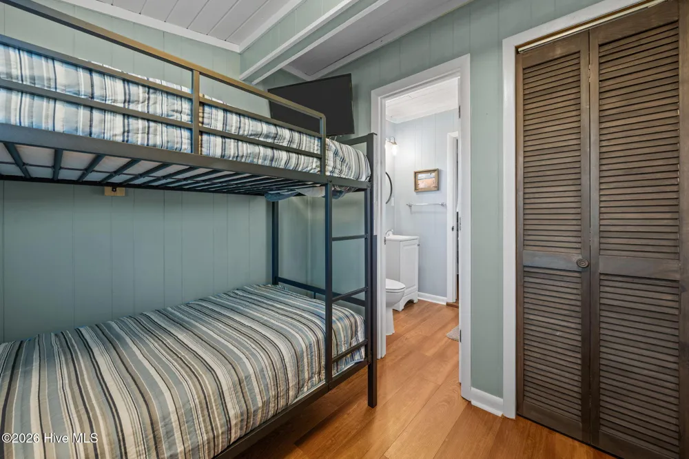 170 Ocean Boulevard W Holden Beach, NC 28462