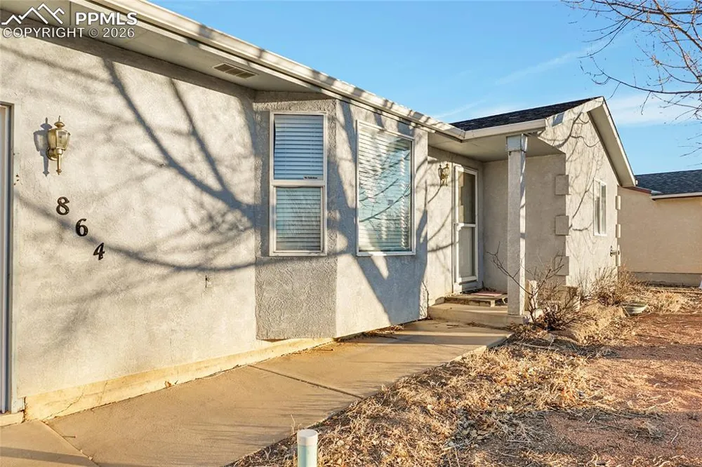 864 S Kline Drive Pueblo West, CO 81007