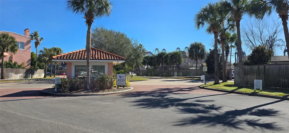 Baywood Avenue Shoreacres, TX 77571