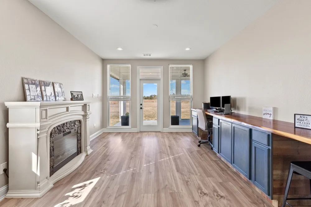 4280 County Road 3220 Lone Oak, TX 75453