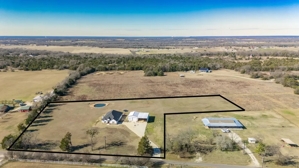 4280 County Road 3220 Lone Oak, TX 75453