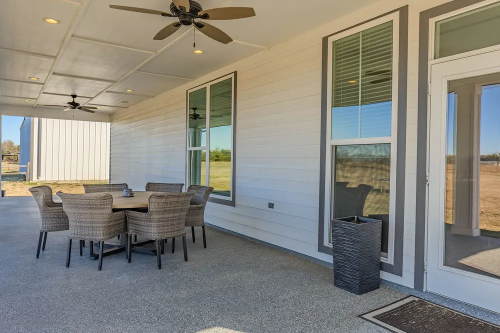 4280 County Road 3220 Lone Oak, TX 75453