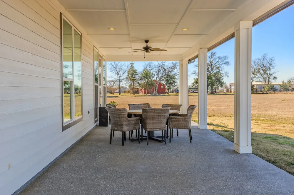 4280 County Road 3220 Lone Oak, TX 75453