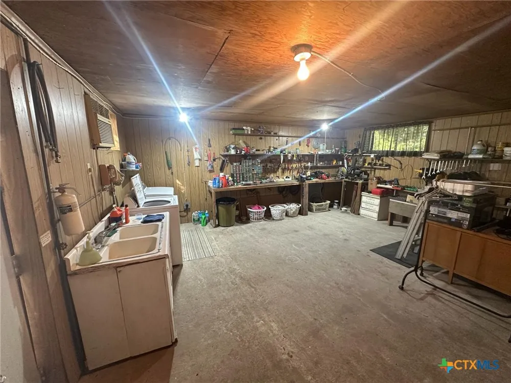 137 Fm 774 Refugio, TX 78377