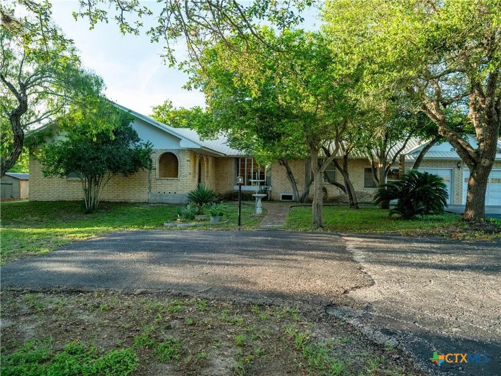 137 Fm 774 Refugio, TX 78377