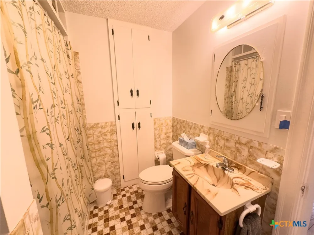 137 Fm 774 Refugio, TX 78377