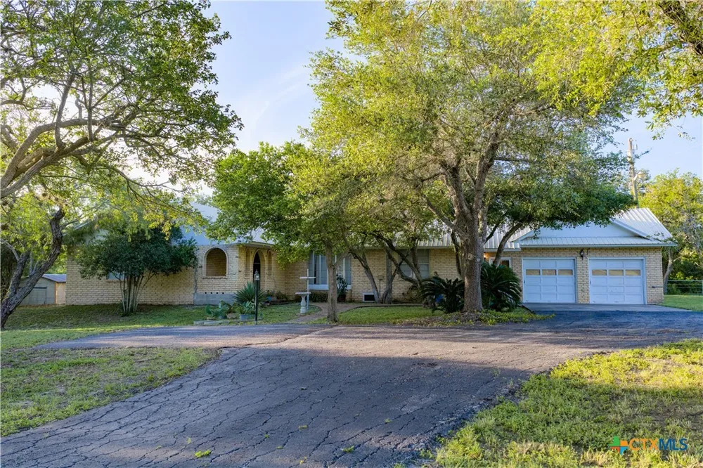 137 Fm 774 Refugio, TX 78377