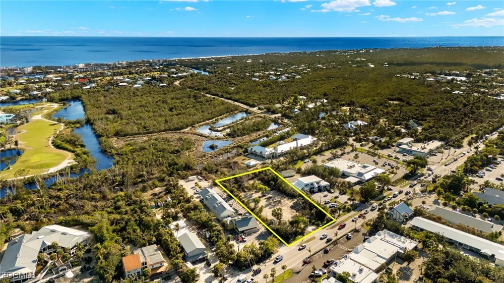 Periwinkle Way Sanibel, FL 33957