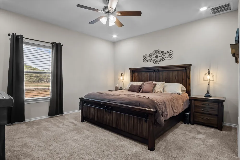 805 Carter Lane Santo, TX 76472