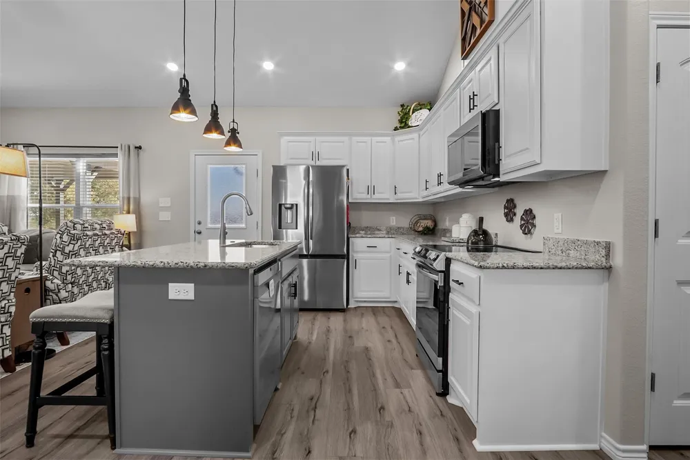 805 Carter Lane Santo, TX 76472