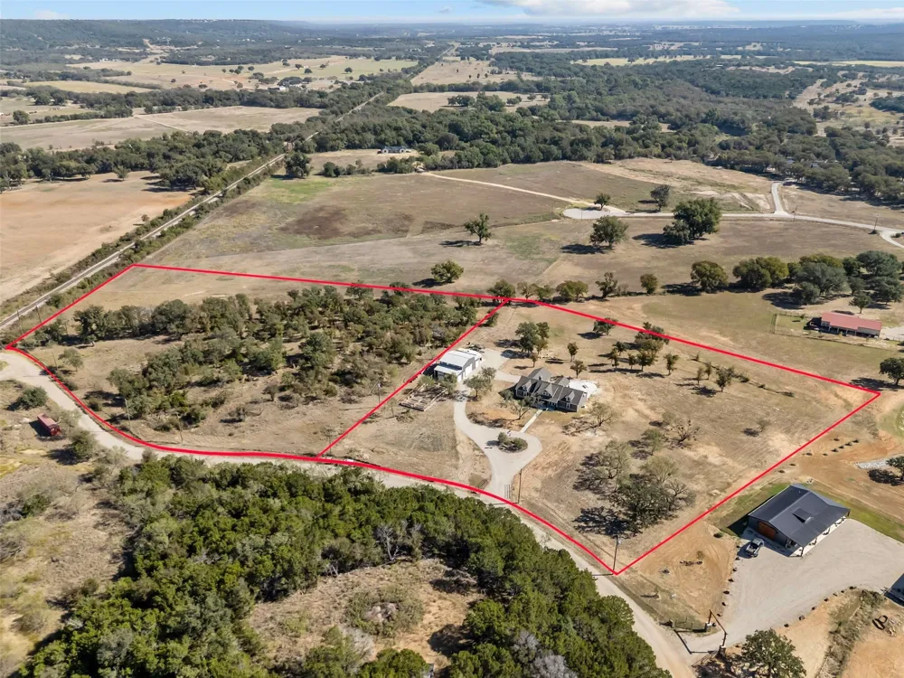 805 Carter Lane Santo, TX 76472