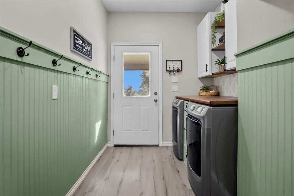 805 Carter Lane Santo, TX 76472