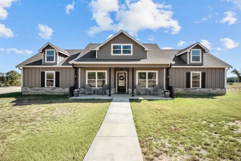 805 Carter Lane