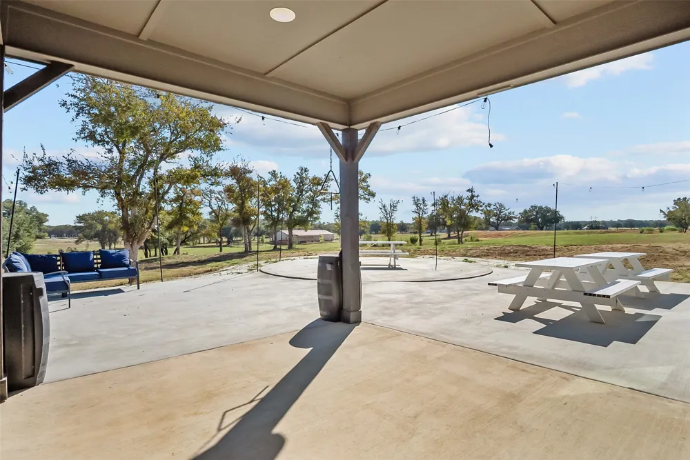 805 Carter Lane Santo, TX 76472